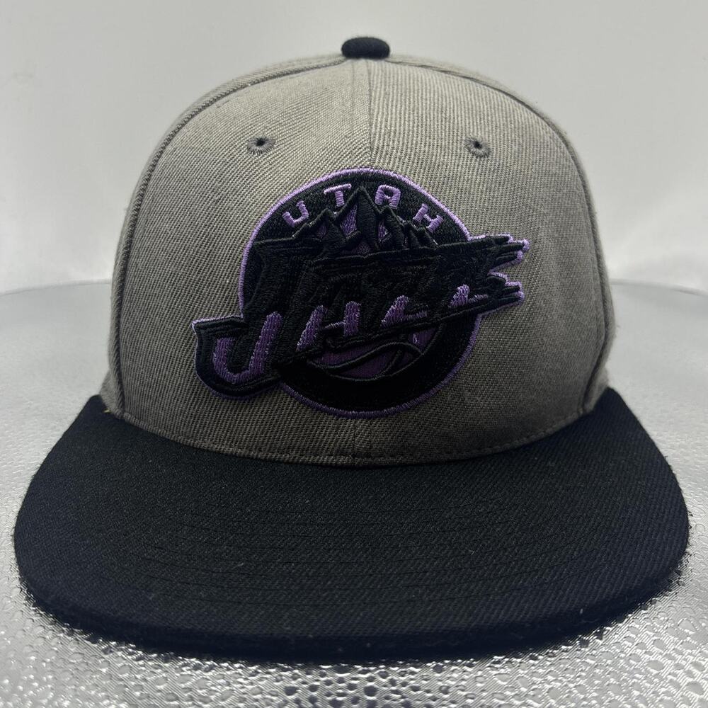 Y2K Style Mitchell & Ness Utah Jazz Donovan Mitchell 45 Embroidered Snapback